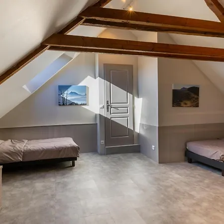 Montauvert * Montel-de-Gelat