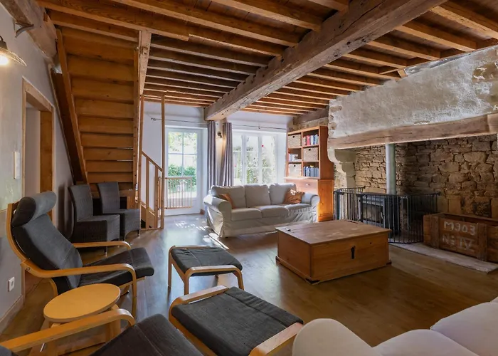 Holiday home Montauvert Montel-de-Gelat