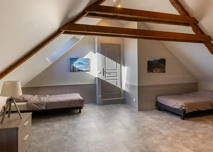 Montauvert * Montel-de-Gelat