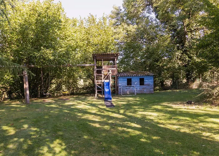 Holiday home Montauvert Montel-de-Gelat